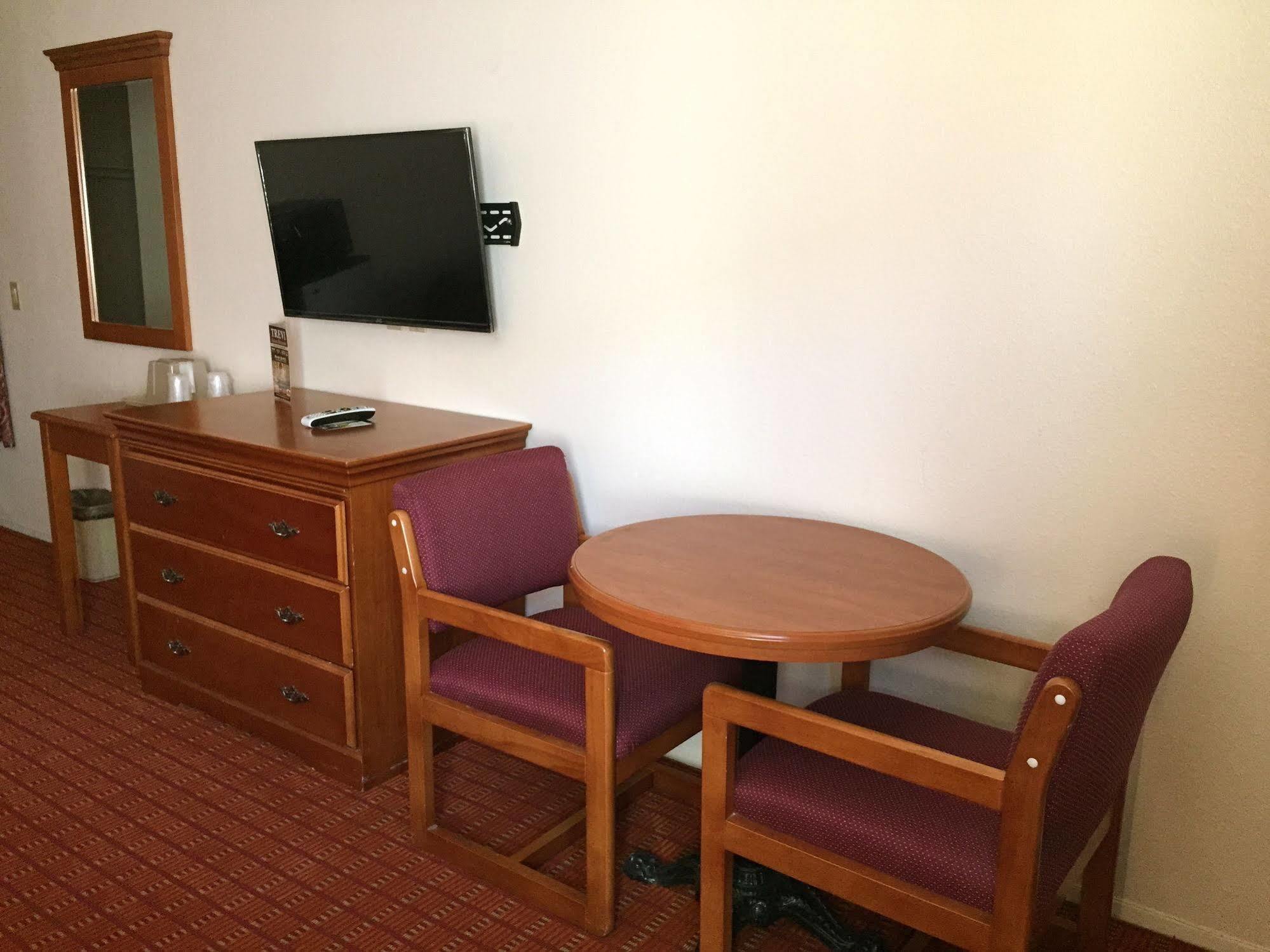 Harvey'S Motel Sdsu La Mesa سان دييغو المظهر الخارجي الصورة